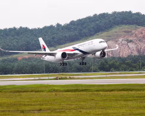 Malaysia Airlines takes off with AMOS