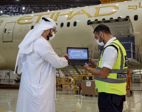 ETD hangar AMOS screen